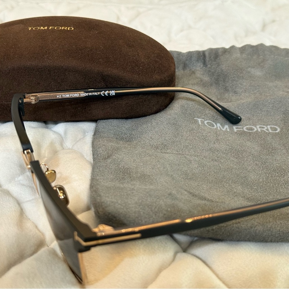 Tom Ford Polarized Hudson Sunglasses - Picture 2 of 6